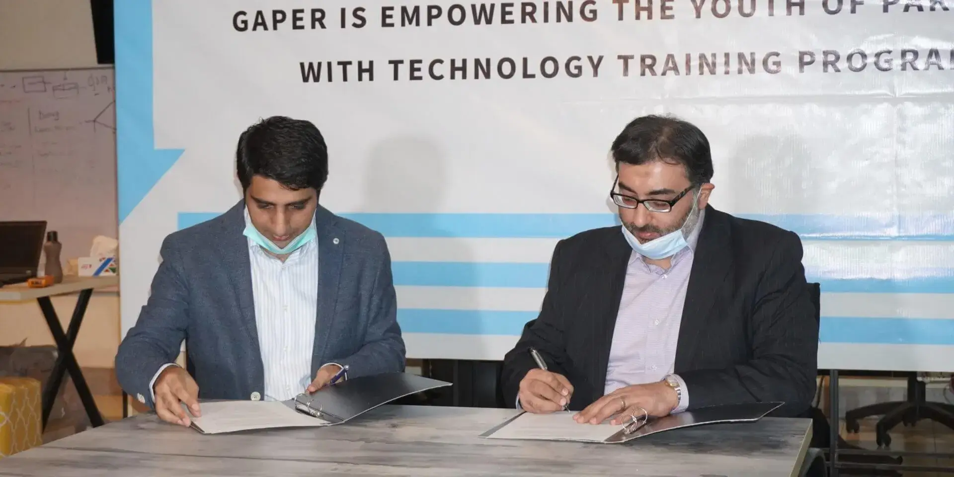 Gaper.Io Joins Hands Generation for Business